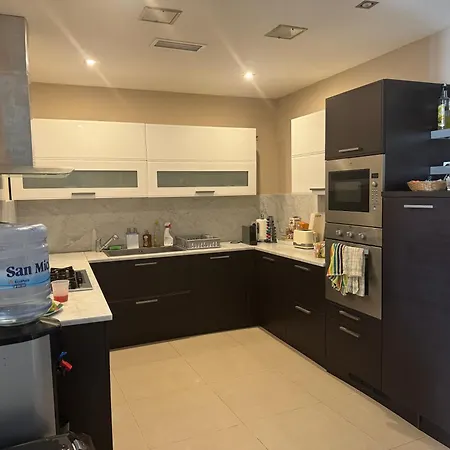 Apartamento Seaside Retreat 3bed W Garage In Spb! By Homely St Paul's Bay