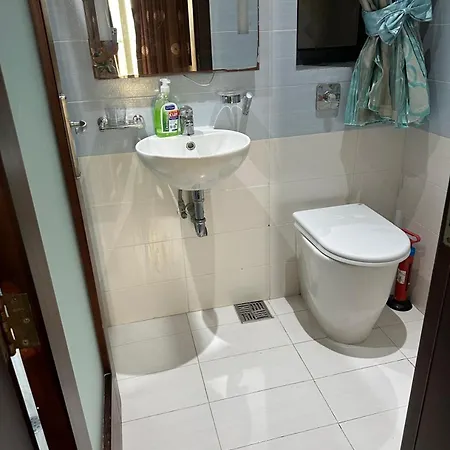 Apartment Seaside Retreat 3bed W Garage In Spb! By Homely *
